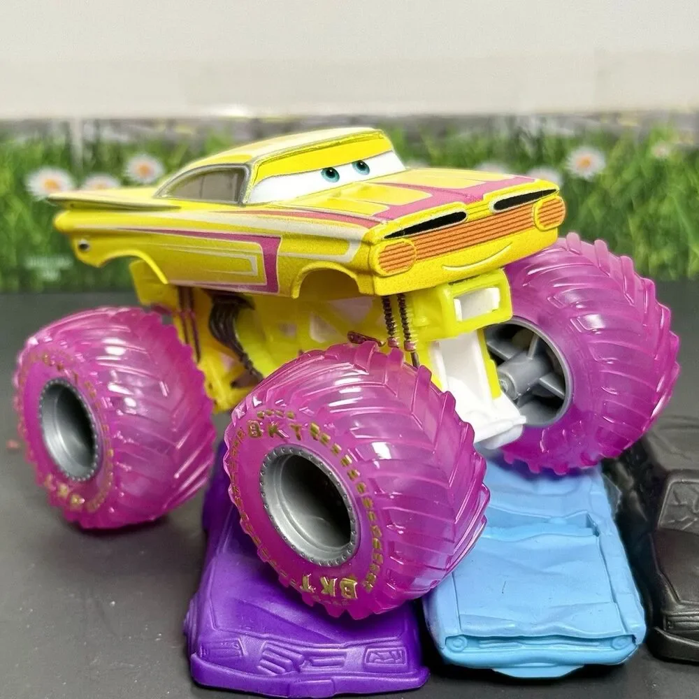 Disney Pixar Cars Custom Monster Jam Truck Easter Ramone Yellow Pink 1:64